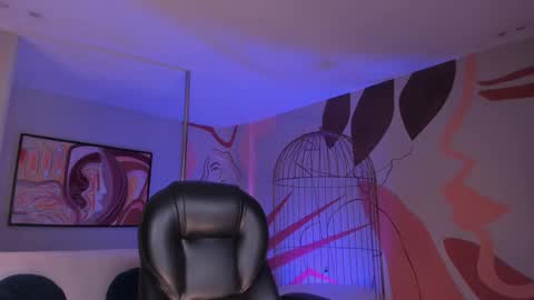 Erika Benz online show from March 13, 2026, 12:23 pm