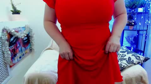 Snapshot of erikalov chatting on January 4, 2025, 4:33 am Adelina online show from January 4, 2025, 4:33 am