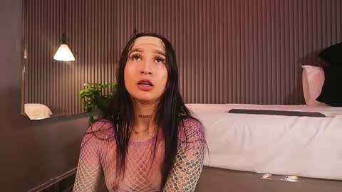 Eri  online show from March 7, 2026, 7:44 pm