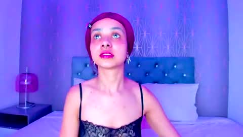 erizdarkveyl online show from June 12, 2026, 5:17 am