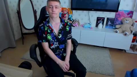 Snapshot of ermak_reborn chatting on February 8, 2025, 5:08 am Max online show from February 8, 2025, 5:08 am