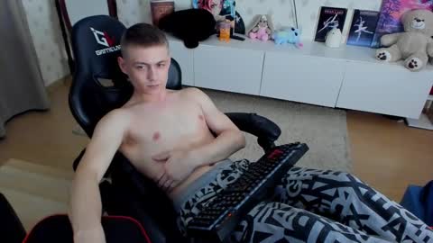 Snapshot of ermak_reborn chatting on February 10, 2025, 1:57 am Max online show from February 10, 2025, 1:57 am