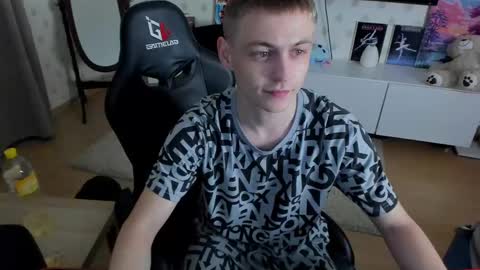 Snapshot of ermak_reborn chatting on February 18, 2025, 8:03 pm Max online show from February 18, 2025, 8:03 pm