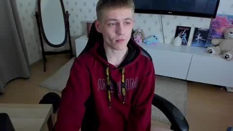 Snapshot of ermak_reborn chatting on February 21, 2025, 10:37 pm Max online show from February 21, 2025, 10:37 pm