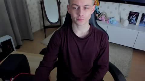 Snapshot of ermak_reborn chatting on February 23, 2025, 11:25 pm Max online show from February 23, 2025, 11:25 pm