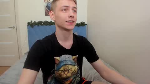 Snapshot of ermak_reborn chatting on March 4, 2025, 3:55 am Max online show from March 4, 2025, 3:55 am