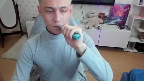 Snapshot of ermak_reborn chatting on October 17, 2025, 2:04 am Max online show from October 17, 2025, 2:04 am