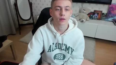 Snapshot of ermak_reborn chatting on October 25, 2025, 7:19 pm Max online show from October 25, 2025, 7:19 pm