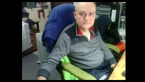 Snapshot of ernello chatting on June 20, 2026, 7:49 pm ernello online show from June 20, 2026, 7:49 pm