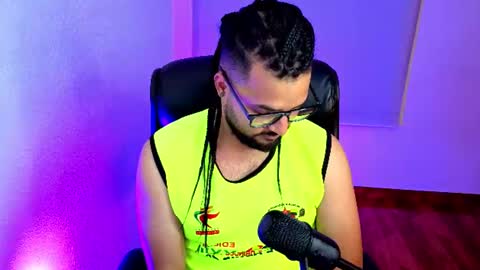Snapshot of ernesto_rodriguez_82 chatting on August 1, 2026, 6:01 am ernesto rodriguez 82 online show from August 1, 2026, 6:01 am
