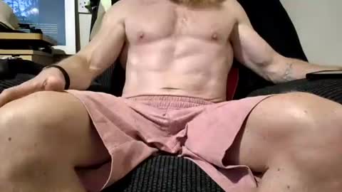 erniemac1 online show from April 12, 2026, 8:25 pm