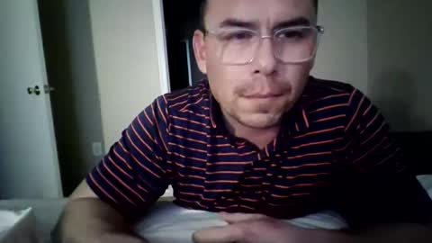 Snapshot of erock42 chatting on March 12, 2026, 9:43 pm erock42 online show from March 12, 2026, 9:43 pm