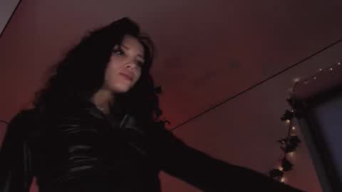 erohaze online show from September 24, 2025, 3:26 pm