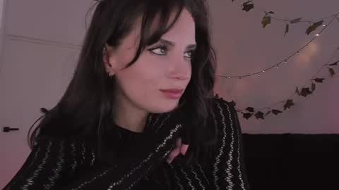 erohaze online show from June 5, 2026, 2:56 pm