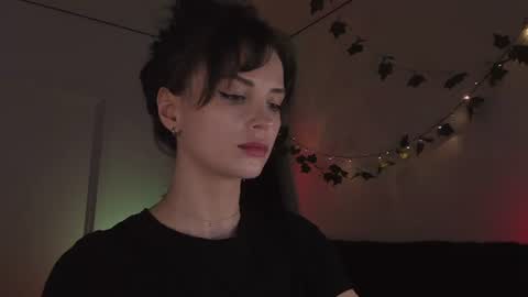 erohaze online show from July 8, 2026, 5:28 pm