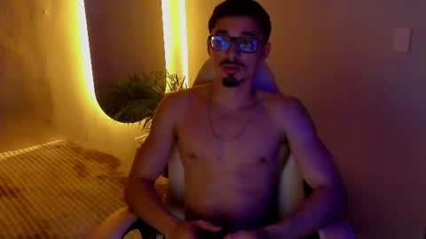 Snapshot of eros_becker_ chatting on June 23, 2026, 2:42 am eros_becker_ online show from June 23, 2026, 2:42 am