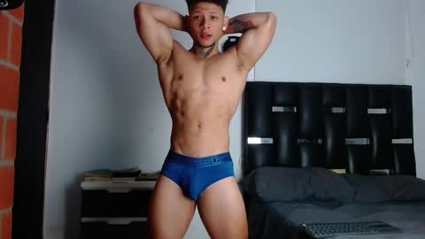 Snapshot of erosscott chatting on May 25, 2026, 5:41 pm Eros online show from May 25, 2026, 5:41 pm