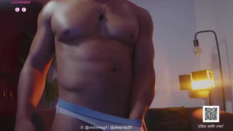 eroswolf online show from May 7, 2026, 8:58 pm