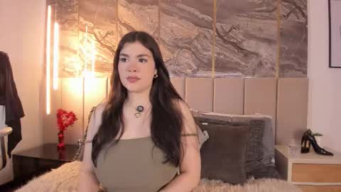 Snapshot of erotic_boobs chatting on October 15, 2025, 7:14 pm Karen online show from October 15, 2025, 7:14 pm