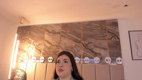 Snapshot of erotic_boobs chatting on October 31, 2025, 12:17 pm Karen online show from October 31, 2025, 12:17 pm