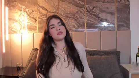 Snapshot of erotic_boobs chatting on November 4, 2025, 7:46 pm Karen online show from November 4, 2025, 7:46 pm