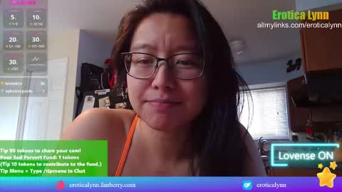 Snapshot of eroticalynn chatting on February 19, 2025, 7:59 pm Lynn online show from February 19, 2025, 7:59 pm