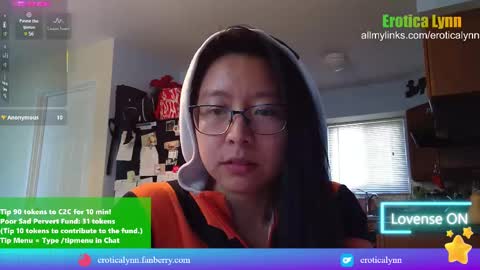 Snapshot of eroticalynn chatting on March 10, 2025, 6:23 pm Lynn online show from March 10, 2025, 6:23 pm