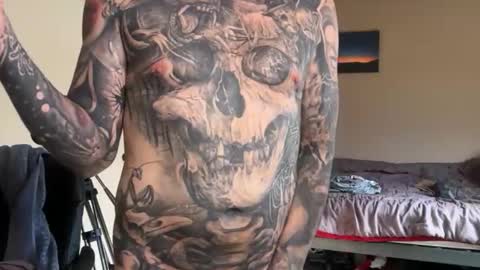 Erotic CloseUps online show from December 16, 2025, 7:19 pm