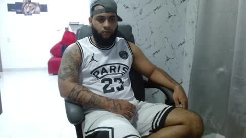 Snapshot of eroticoblack chatting on June 7, 2026, 4:27 am Eroticoblack online show from June 7, 2026, 4:27 am