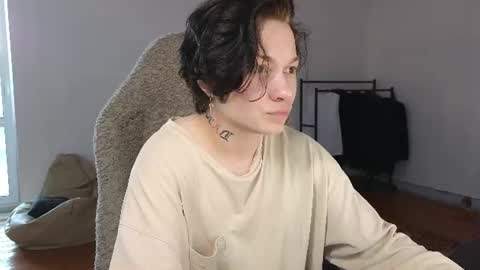 Snapshot of esajukyy chatting on July 26, 2026, 1:18 pm esajukyy online show from July 26, 2026, 1:18 pm