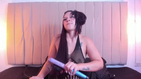 Scarlett online show from April 28, 2026, 4:06 am
