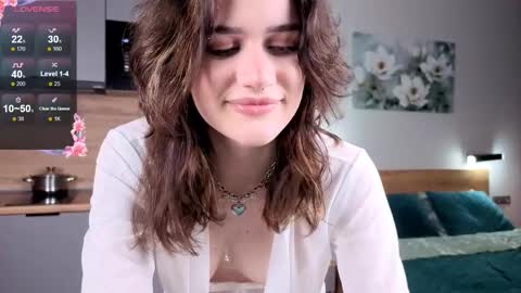 Snapshot of eshleeeygreen chatting on November 15, 2025, 2:13 pm EshleGreen online show from November 15, 2025, 2:13 pm