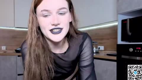 EshleGreen online show from April 24, 2026, 5:15 pm