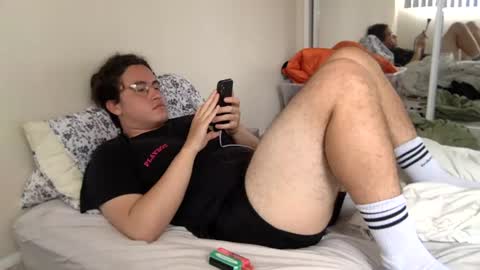 Snapshot of esiiiiiiiiis chatting on June 16, 2026, 4:53 pm esiiiiiiiiis online show from June 16, 2026, 4:53 pm