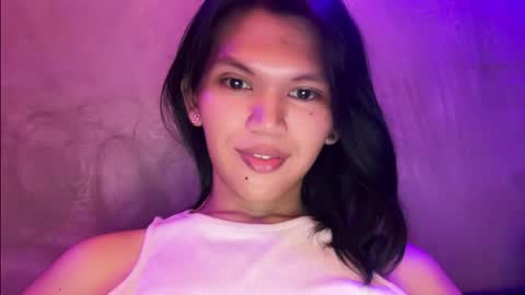 Chelliane online show from December 21, 2025, 3:24 am