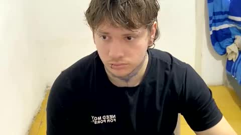 eskol212 online show from February 25, 2026, 6:06 pm