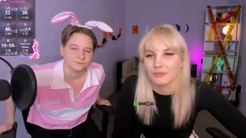 Snapshot of esma_shine chatting on October 28, 2025, 8:33 pm esma_shine online show from October 28, 2025, 8:33 pm