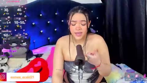Snapshot of esmecaldwel chatting on July 18, 2026, 5:50 pm Esme Caldwel online show from July 18, 2026, 5:50 pm
