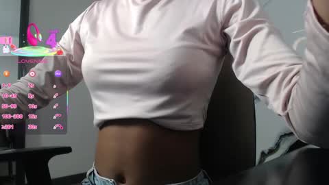 Snapshot of esmeralda_bk chatting on September 9, 2025, 8:52 pm esmeralda_bk online show from September 9, 2025, 8:52 pm