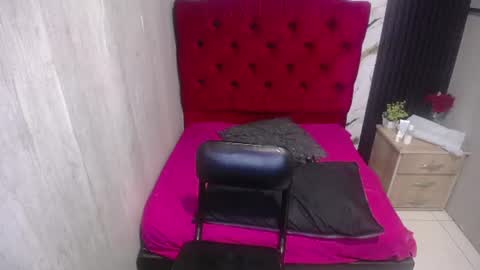 Snapshot of esmeralda_black chatting on July 3, 2026, 3:13 am esmeralda black online show from July 3, 2026, 3:13 am