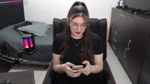 Snapshot of espagamer5 chatting on May 4, 2026, 8:05 pm Xbebetax online show from May 4, 2026, 8:05 pm