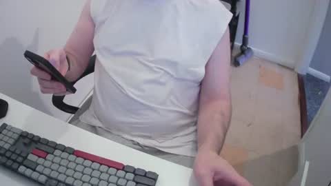 Snapshot of essex_wild chatting on June 12, 2026, 5:56 pm Morph online show from June 12, 2026, 5:56 pm