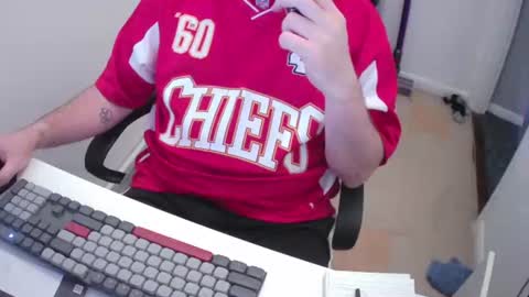 Snapshot of essex_wild chatting on July 18, 2026, 7:28 pm Morph online show from July 18, 2026, 7:28 pm