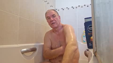 Snapshot of essexb0y chatting on March 1, 2025, 11:17 am EssexB0y online show from March 1, 2025, 11:17 am