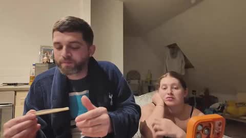 Snapshot of essexcouple88 chatting on March 11, 2026, 12:38 am essexcouple online show from March 11, 2026, 12:38 am