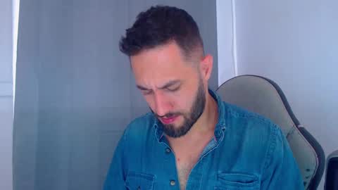 esteban online show from December 21, 2024, 7:27 pm