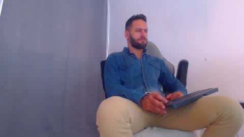 esteban online show from December 29, 2024, 7:53 pm