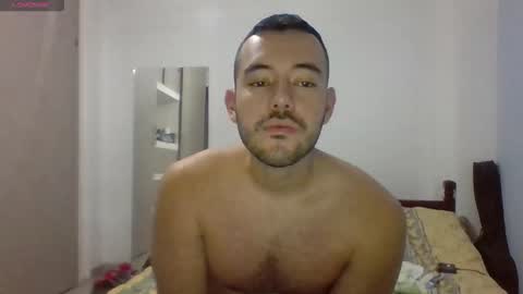 Esteban Reyes  independent model online show from November 11, 2025, 11:05 pm