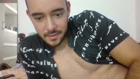Esteban Reyes  independent model online show from November 27, 2025, 11:18 pm