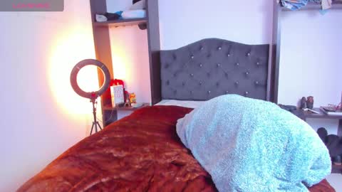 ESTEBAN online show from December 19, 2024, 10:21 pm